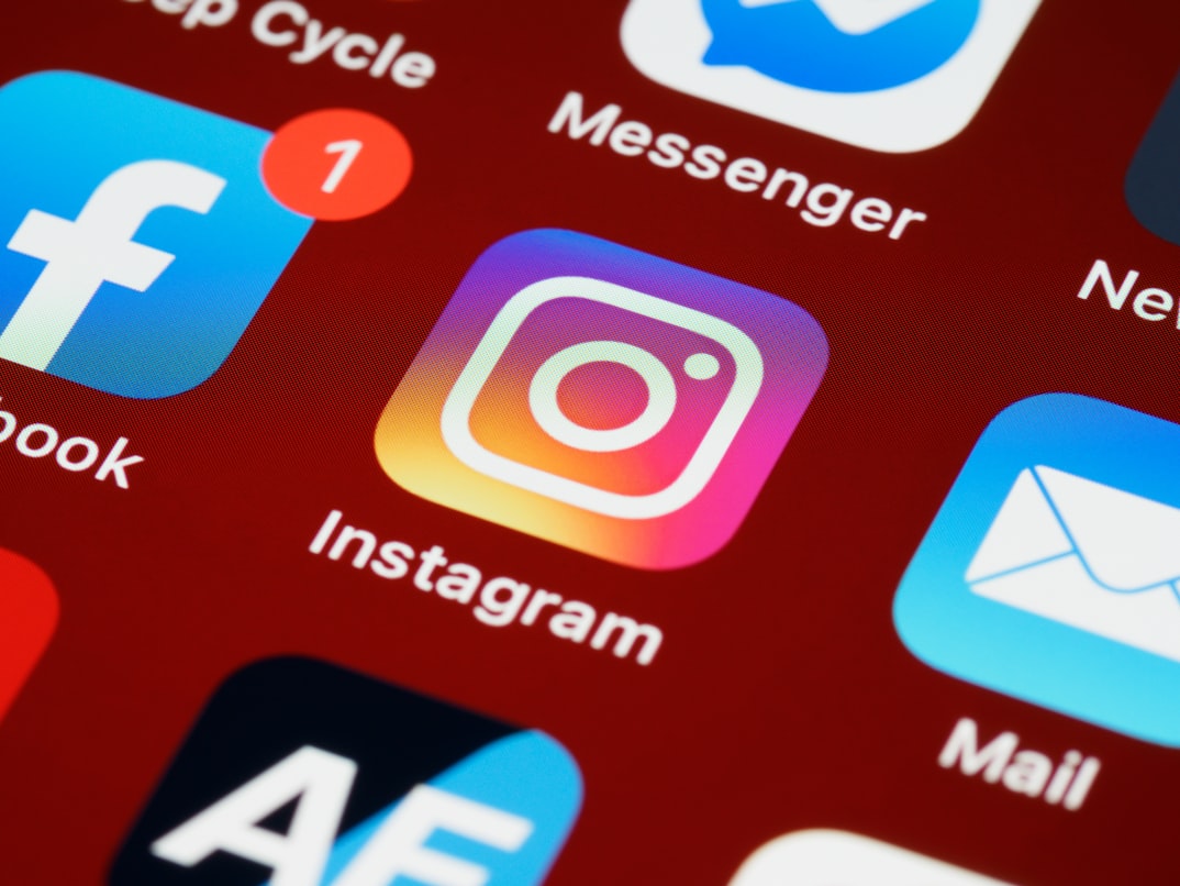 Social Media Management Company in El Segundo CA by Pink Gorilla