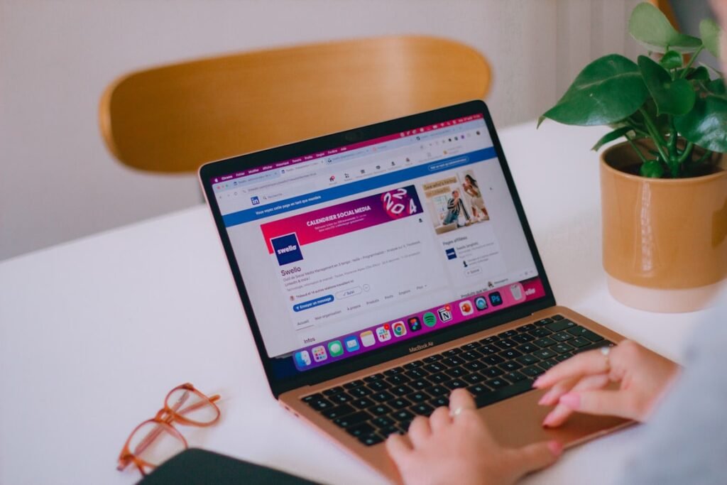 Social Media Management Company process in Glendale by Pink Gorilla