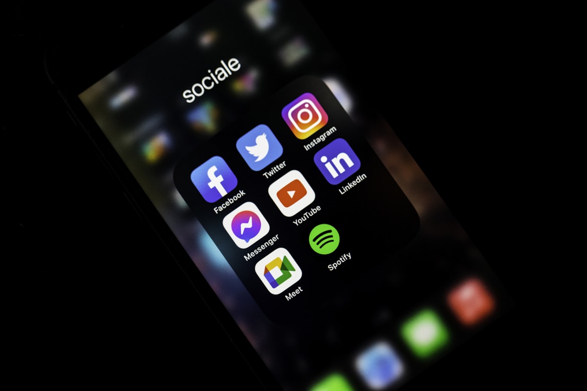 Social Media Management Company in South Gate, CA 2 Why businesses in South Gate need Social Media Management Company